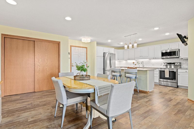 15631 Linnet St NW #304, Andover, MN 55304