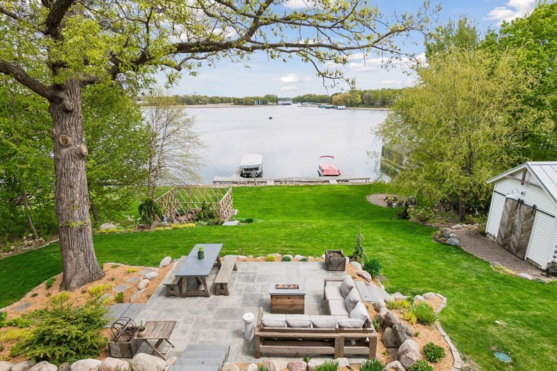 2412 Avon Dr, Mound, MN 55364