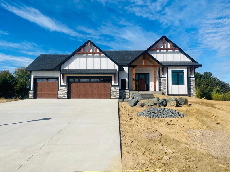 16212 Tippecanoe Cir NE, Ham Lake, MN 55304
