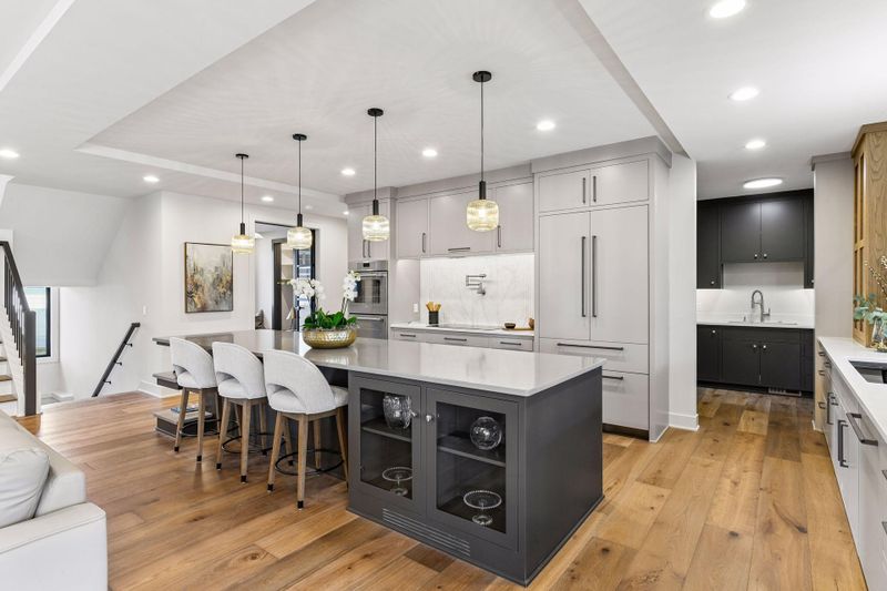 4601 Concord Ter, Edina, MN 55424
