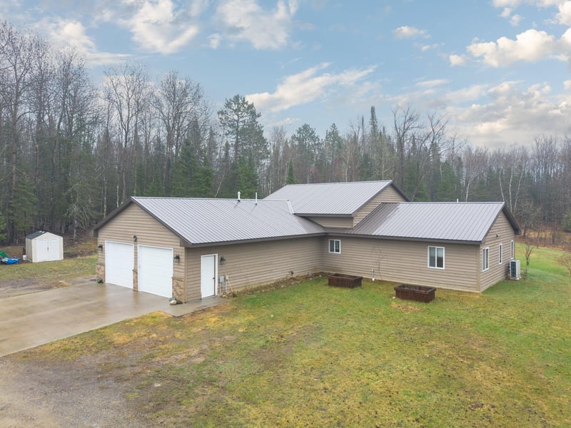 49300 Chokecherry Ln, Marcell, MN 56657