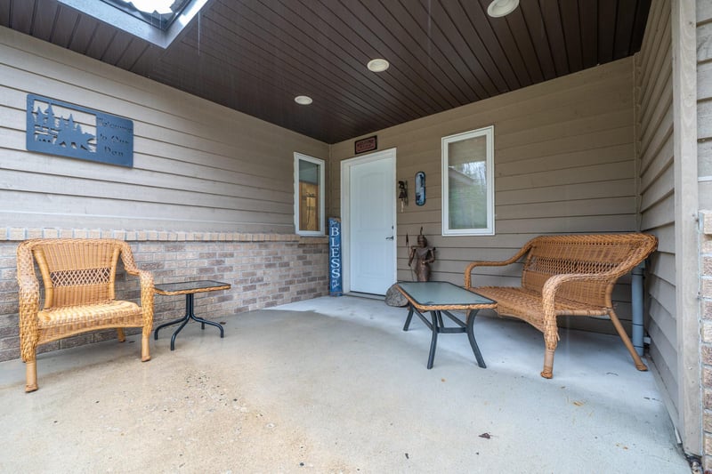 49300 Chokecherry Ln, Marcell, MN 56657