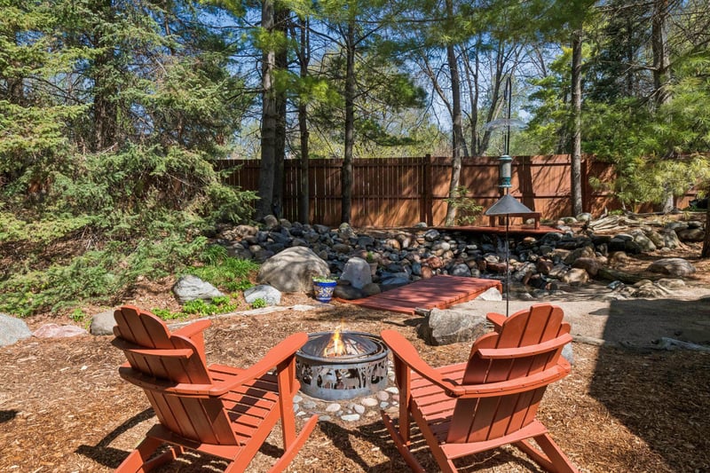 2500 Pearson Pw, Brooklyn Park, MN 55444