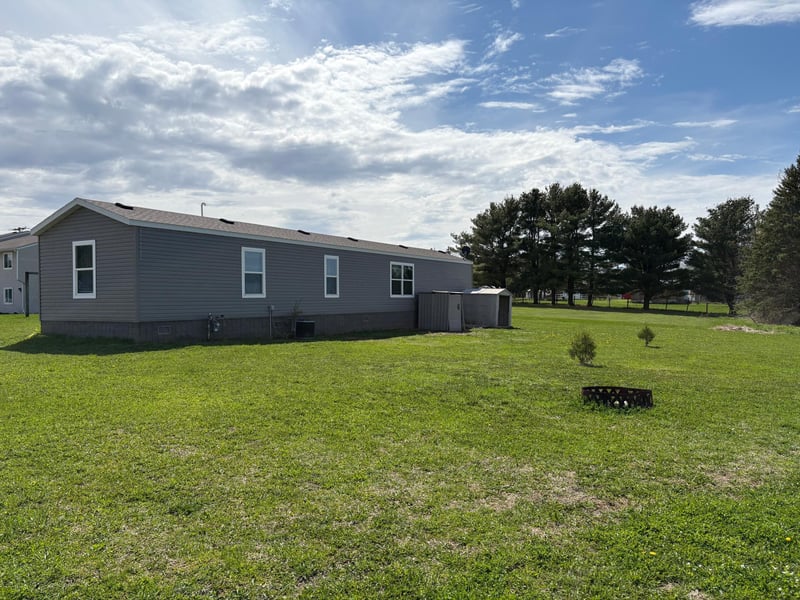 409 N Silver St, Wykoff, MN 55990