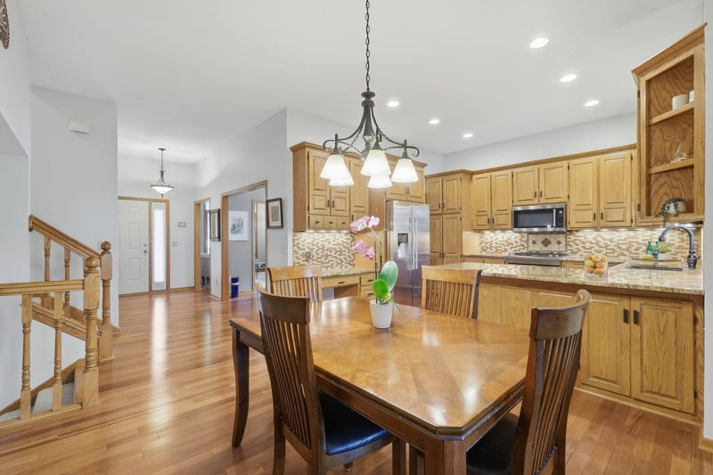 13120 55th Ave N, Plymouth, MN 55442