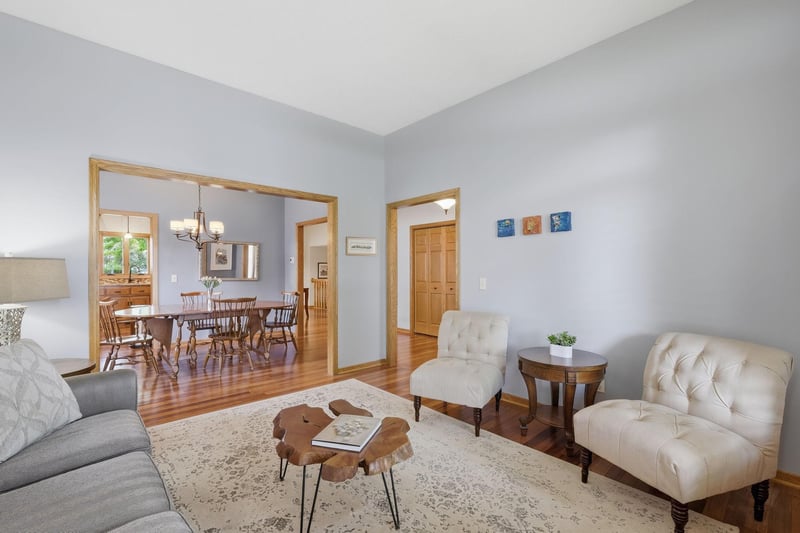 13120 55th Ave N, Plymouth, MN 55442