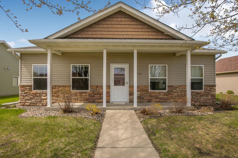 1731 Knottingham Dr, Sartell, MN 56377