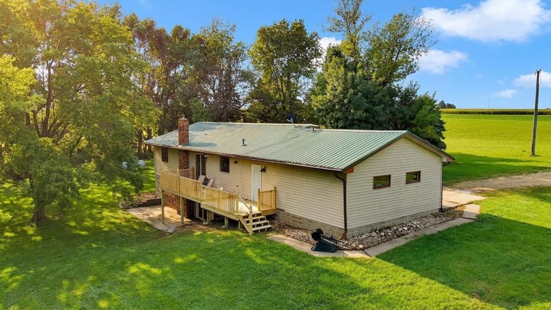 1110 110th Ave, Hadley, MN 56151