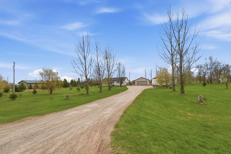 7405 160th St, Milaca, MN 56353