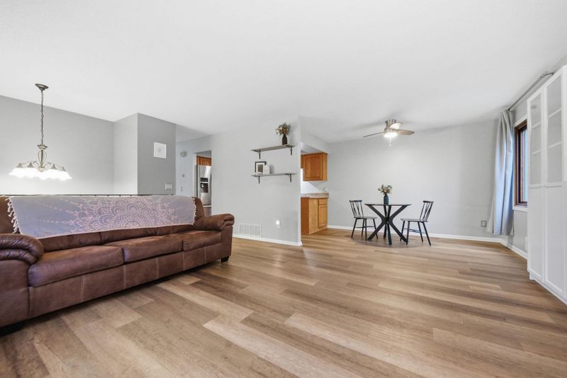 14381 92nd Ave N, Maple Grove, MN 55369