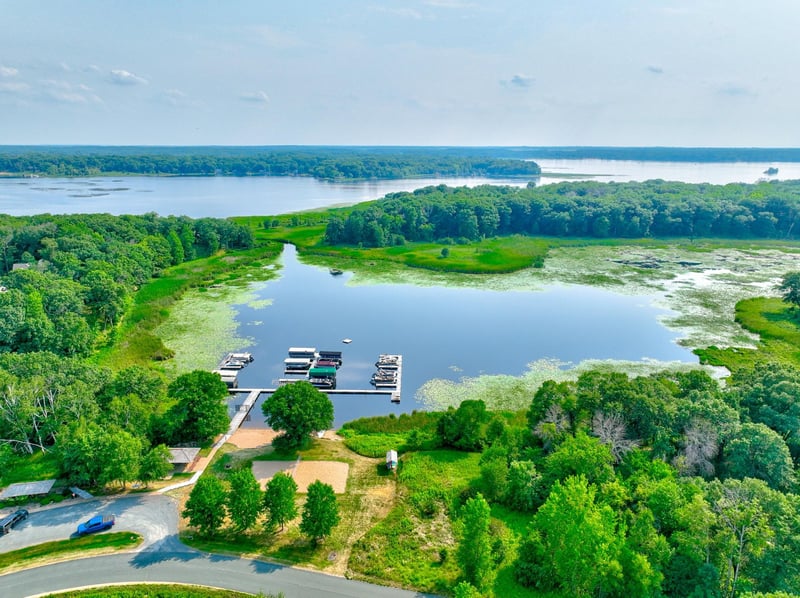 19180 Meadowridge Ln Cir N, Marine On Saint Croix, MN 55047