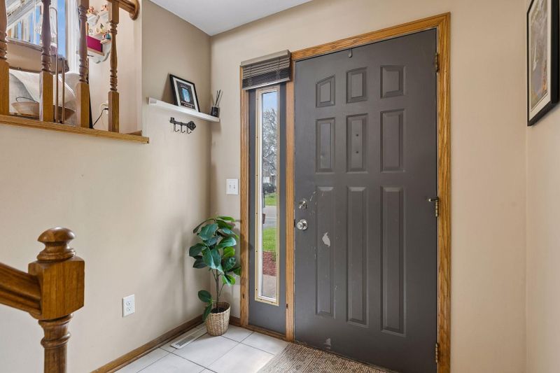 9875 Hamline Ave N, Circle Pines, MN 55014