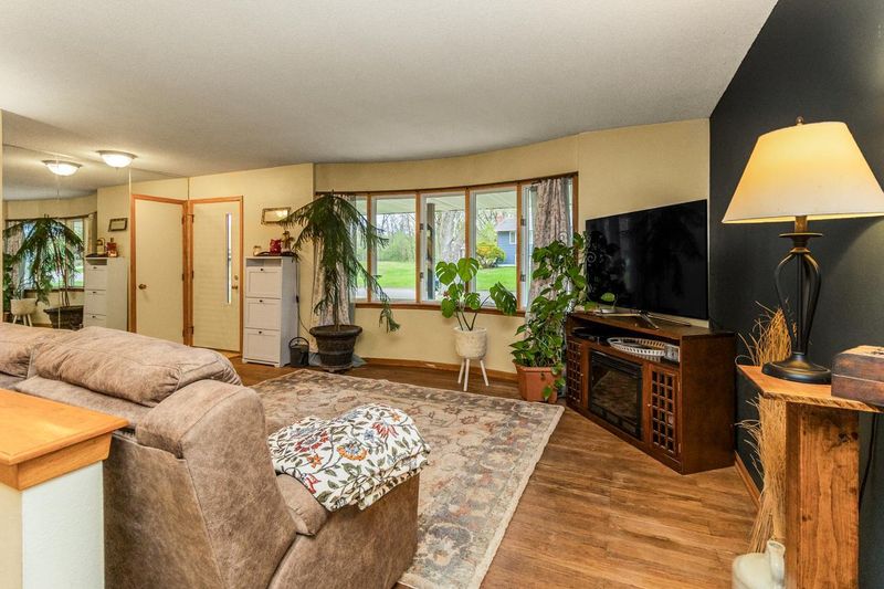 17405 Jersey Way, Lakeville, MN 55044