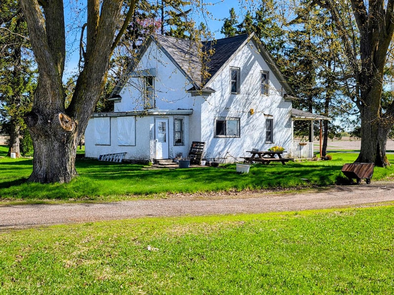 1560 5 1/2 St, Almena, WI 54805