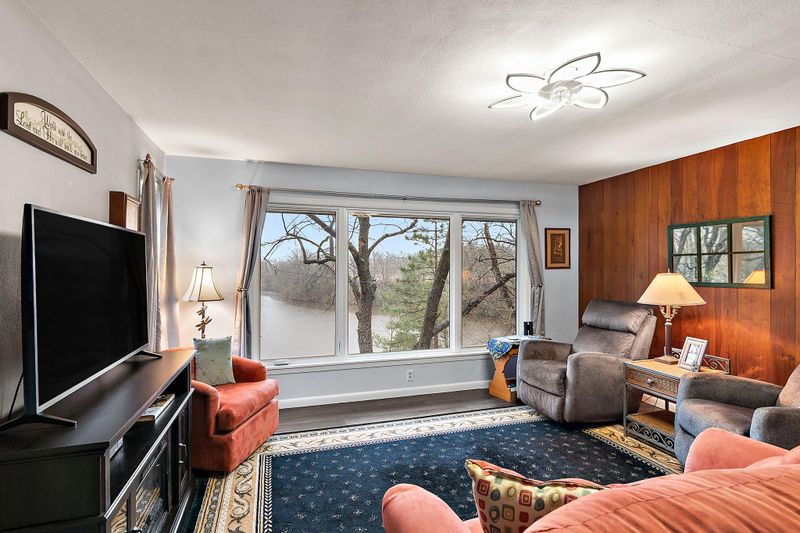 7800 NE River Rd, Rice, MN 56367