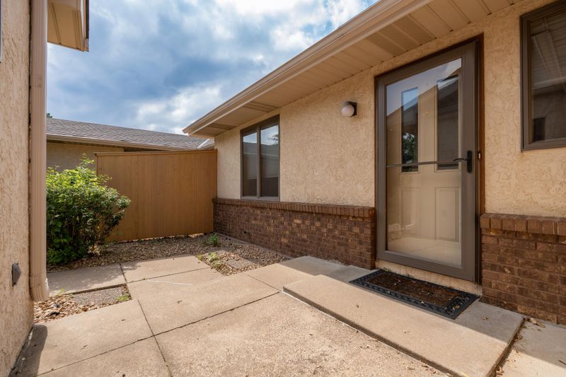 1813 6th Ave W, Shakopee, MN 55379