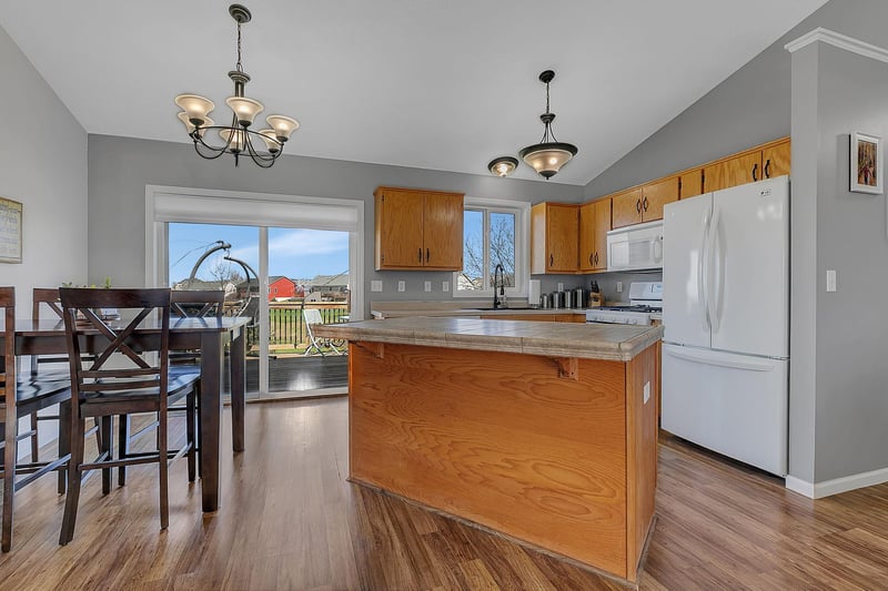 970 Isabella Ave, Clearwater, MN 55320