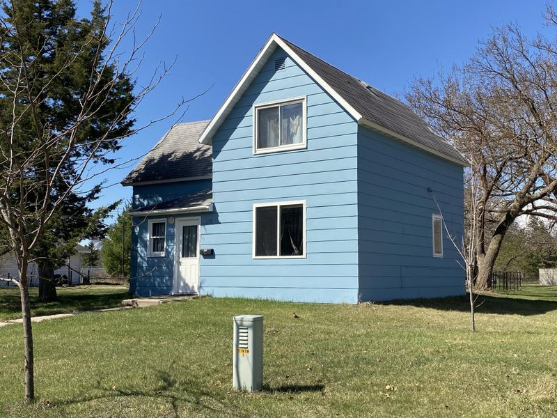 203 Riverside Ave, Park Rapids, MN 56470