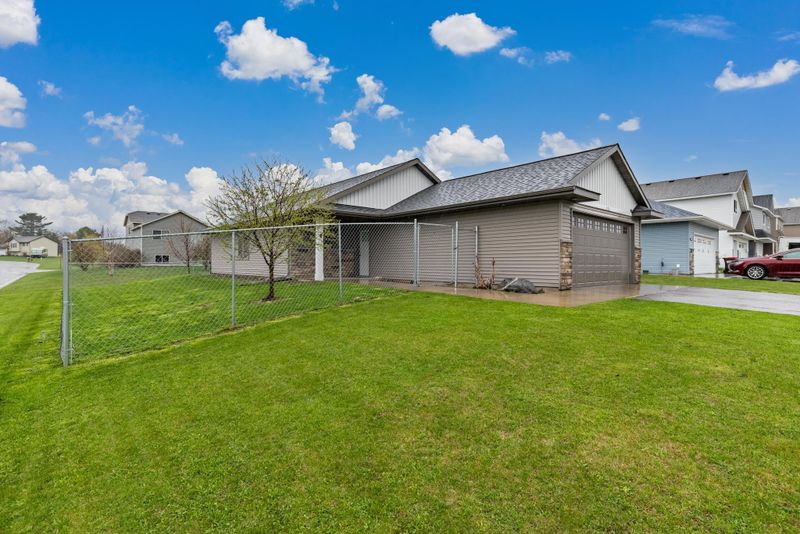 415 Cardinal St, Mora, MN 55051