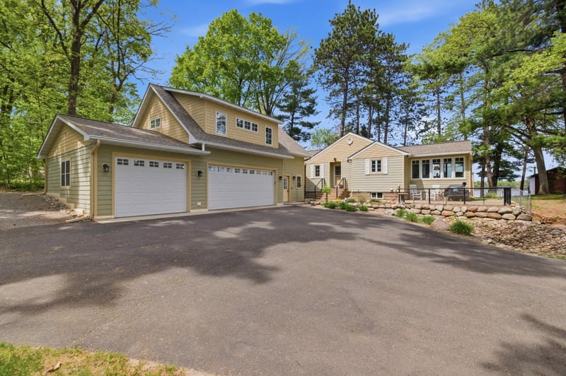 21446 Beach Rd, Deerwood, MN 56444