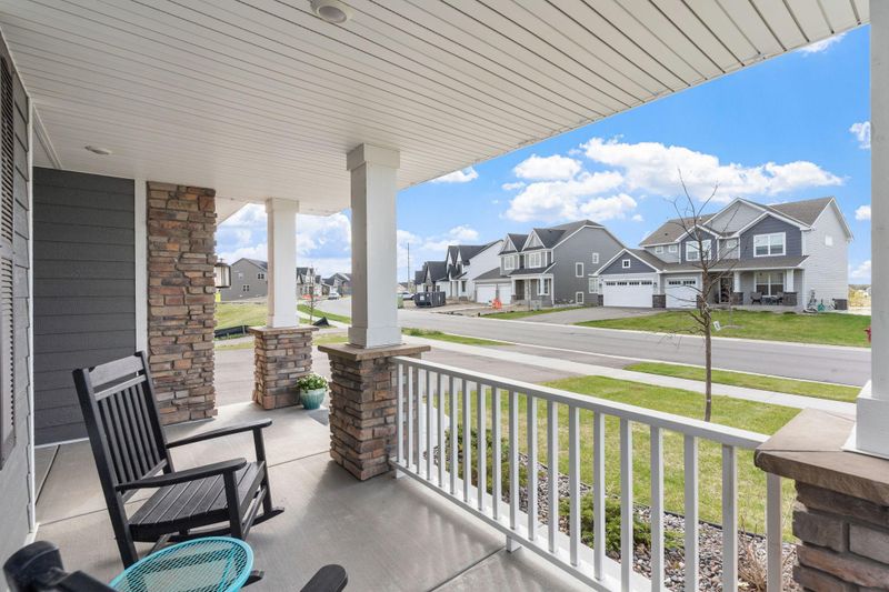 11238 Kingsview Ln N, Maple Grove, MN 55369