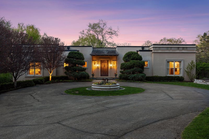 5840 Mount Normandale Dr, Bloomington, MN 55437