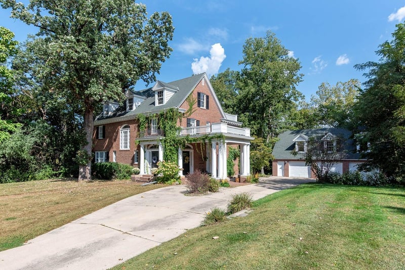 601 Baker Ave, Mankato, MN 56001
