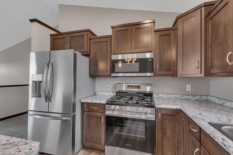 108 Cedar St SE, Kimball, MN 55353