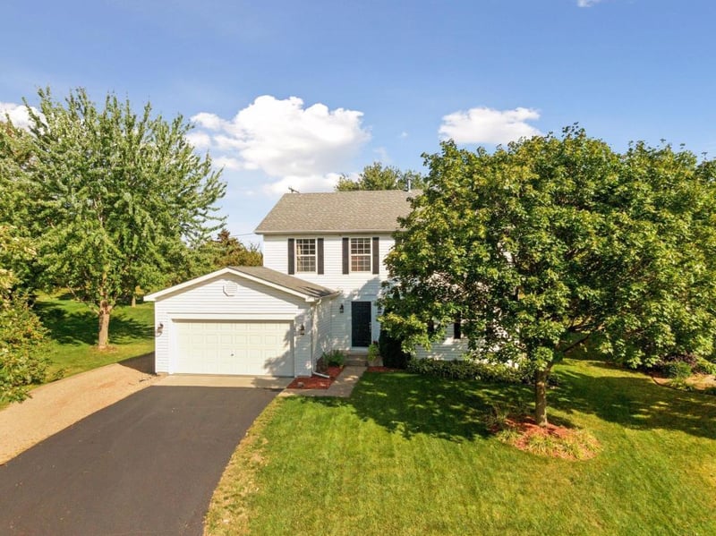 2619 Rachel Ct, Chaska, MN 55318