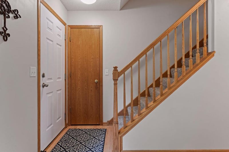 2619 Rachel Ct, Chaska, MN 55318