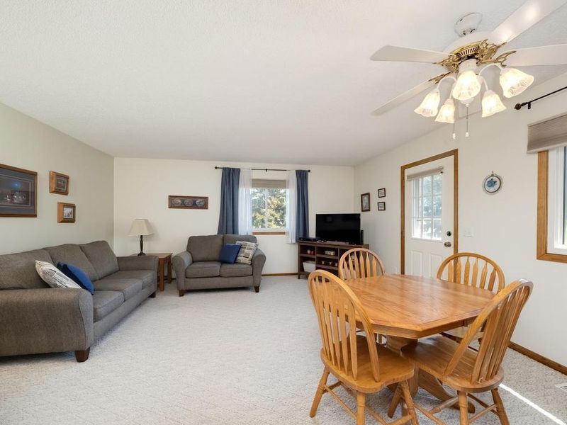 11135 Drake St NW, Coon Rapids, MN 55433