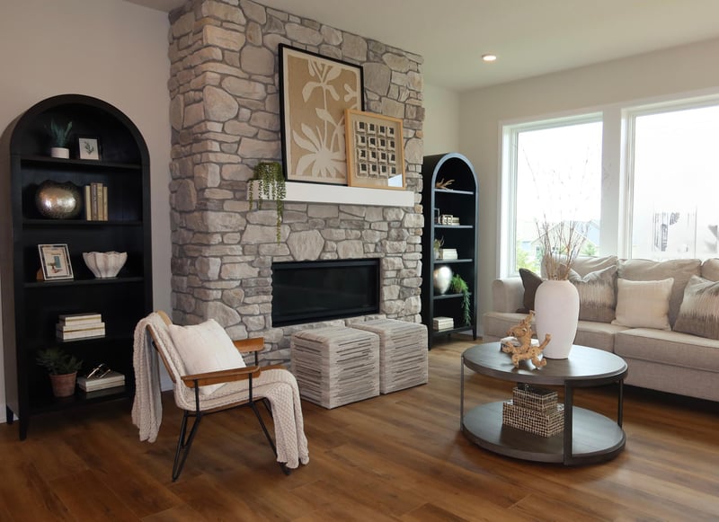 17838 Hamburg Ave, Lakeville, MN 55044