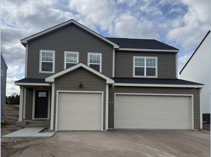 11610 16th Cir NE, Saint Michael, MN 55376