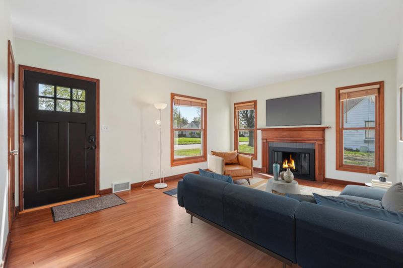 7320 Russell Ave S, Richfield, MN 55423