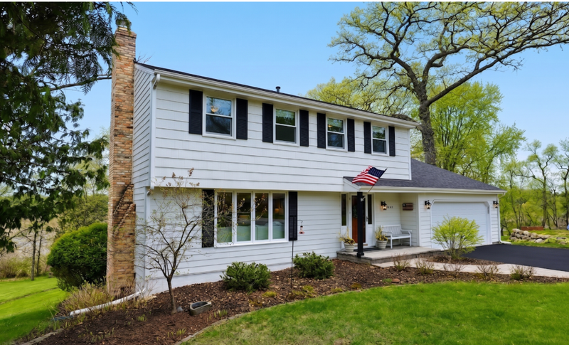 1085 Oak Cir, Medina, MN 55391