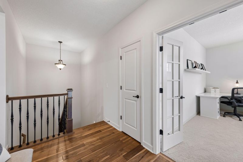 9496 River Rock Dr S, Chanhassen, MN 55317
