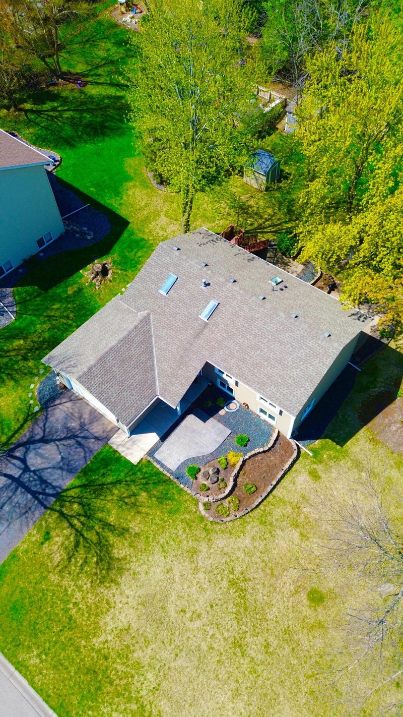 17325 Halifax Pa, Lakeville, MN 55044