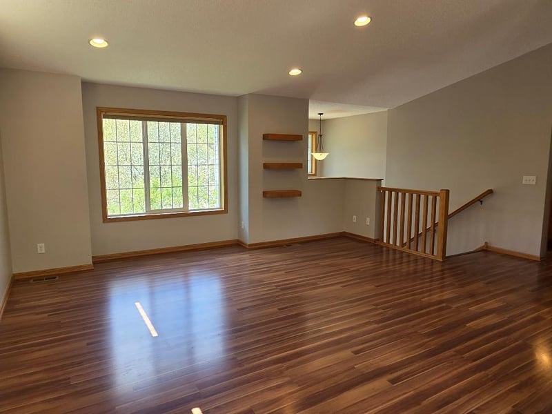 4612 Hampshire Ave N, Crystal, MN 55428