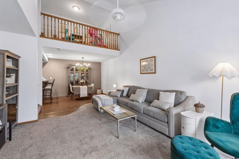 8887 Partridge Rd, Saint Bonifacius, MN 55375
