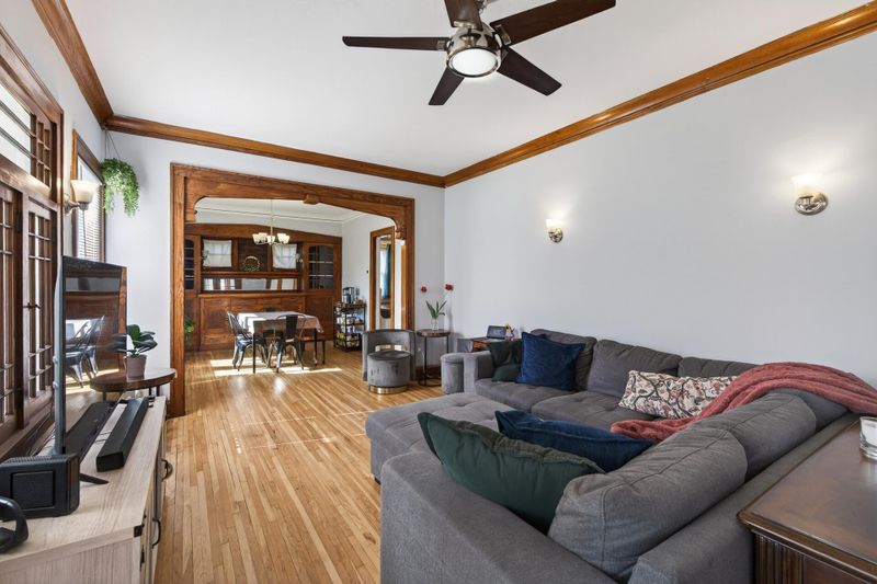 903 Logan Ave N, Minneapolis, MN 55411