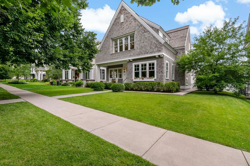 721 Osceola Ave, Saint Paul, MN 55105