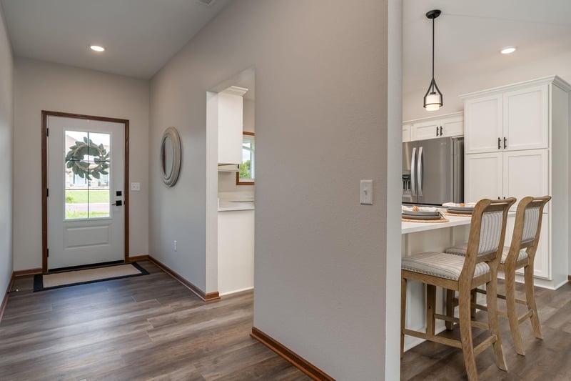 148 Hidden Oaks Cir, Mankato, MN 56001