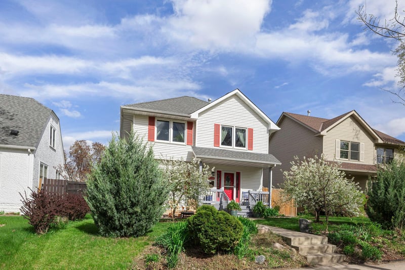 4042 Vincent Ave N, Minneapolis, MN 55412