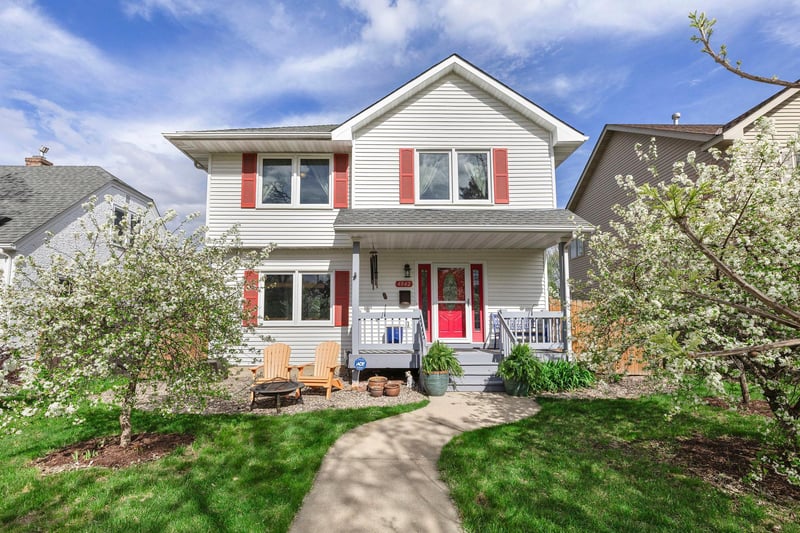 4042 Vincent Ave N, Minneapolis, MN 55412