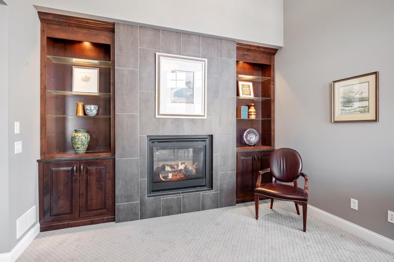 6357 Coteau Trl, Eden Prairie, MN 55344