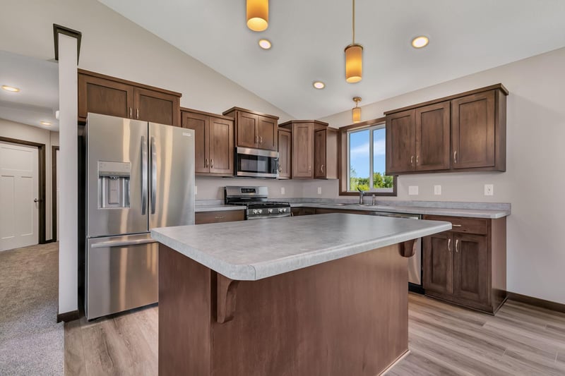 8245 Natures Edge Rd, Clear Lake, MN 55319