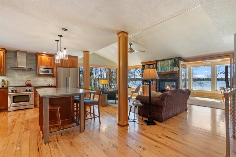 6229 Bittersweet Ln, Nisswa, MN 56468