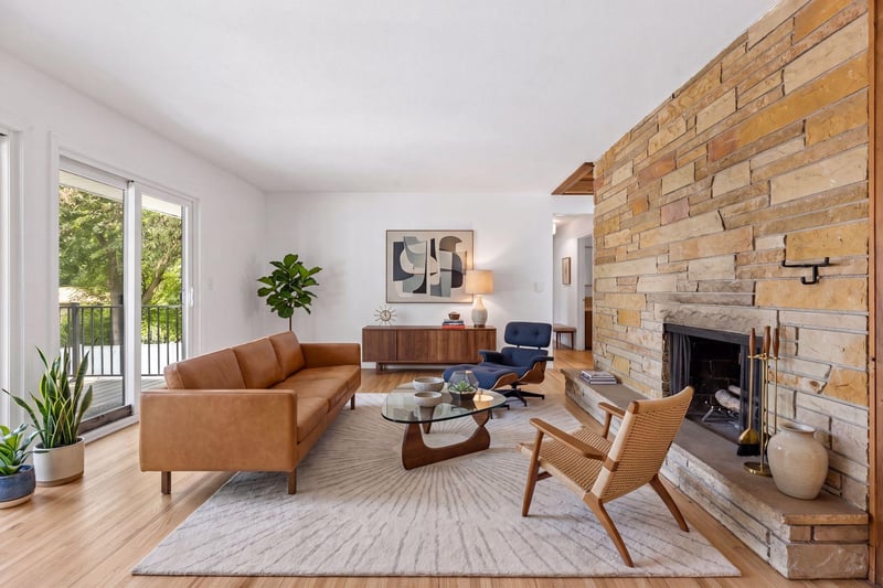 8012 Westwood Hills Dr, Saint Louis Park, MN 55426
