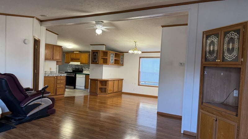 103 Hilton Ct, Mankato, MN 56001