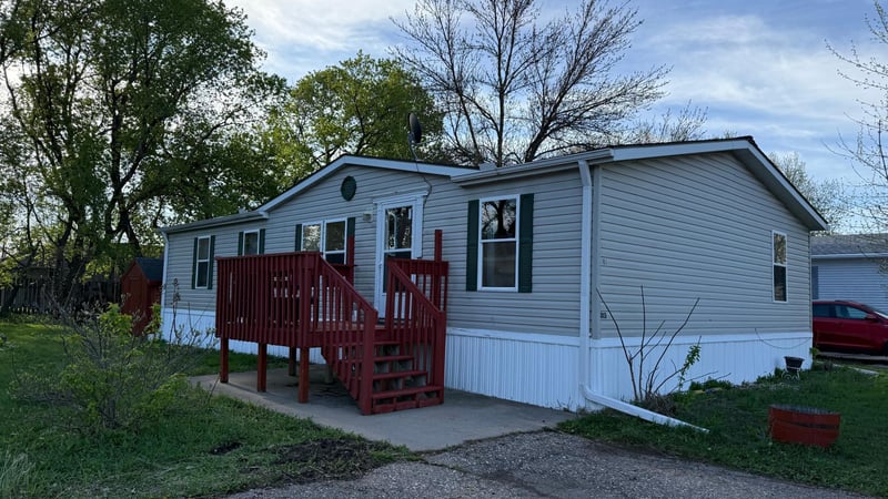 103 Hilton Ct, Mankato, MN 56001
